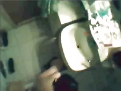 乌木宝贝的战利品在私人乘船旅行中深入探测球