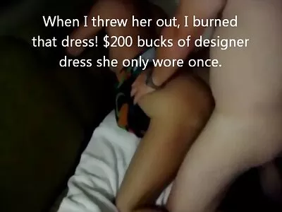 有小胸部的金发女孩 Zoey Paige 准备好骑鸡巴了